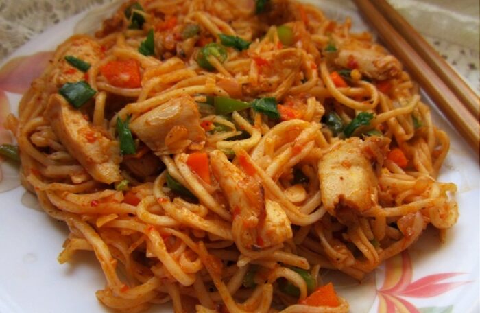 Chicken Schezwan
Noodles